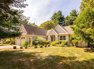 3 Bridlefield Ln, Medfield, MA 02052