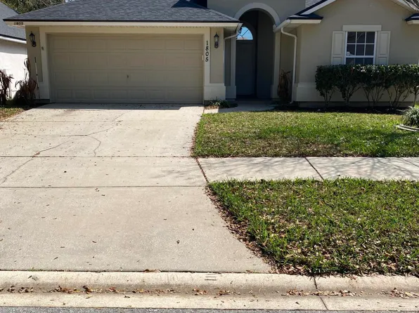 1805 Forest Creek Dr, Jacksonville, FL 32225