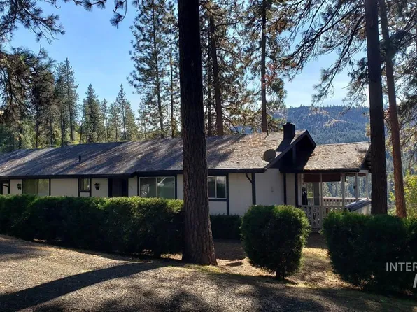 156 Valley Dr, Kamiah, ID 83536