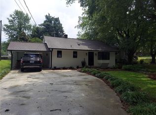 3311 Renon Rd, Winston Salem, NC 27127