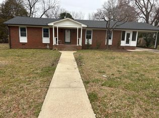 305 Keith St, Apex, NC 27502