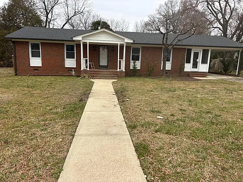 305 Keith St Photo 1
