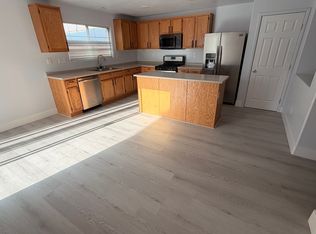 92 Peachtree Hill Ave, Las Vegas, NV 89183