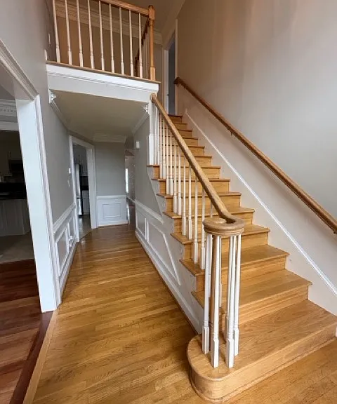 504 Aguila Dr — Photo 2