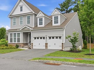 Regency At Glen Ellen, Millis, MA 02054