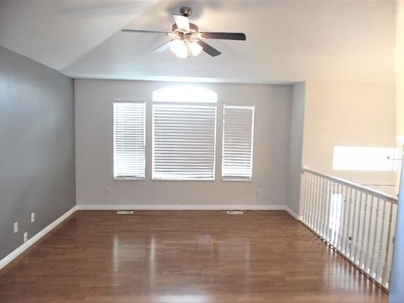 3rd image of 6876 S Charter Way