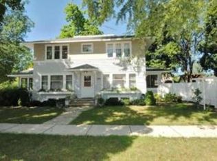 8 Jane St, Mazomanie, WI 53560