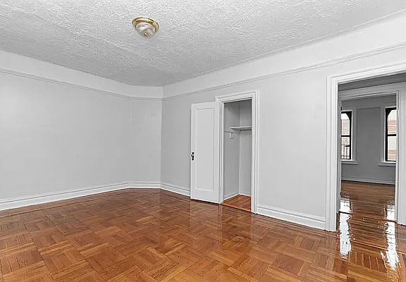 2nd image of 35 Thayer St APT 4g