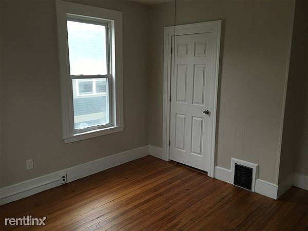 Bedroom 1image