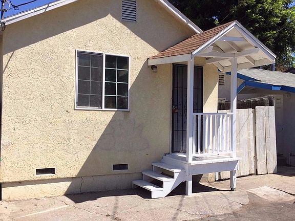 2nd image of 508 1/2 Hilborn St