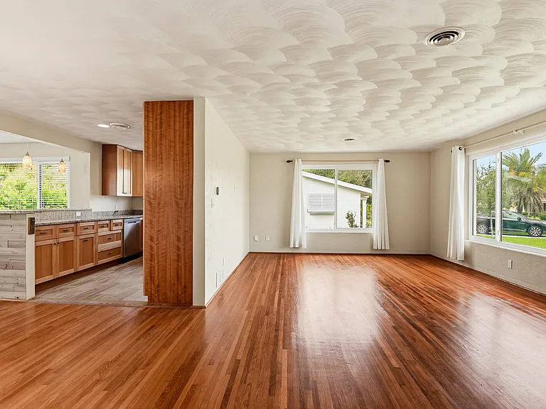124 Atwood Ln — Photo 13