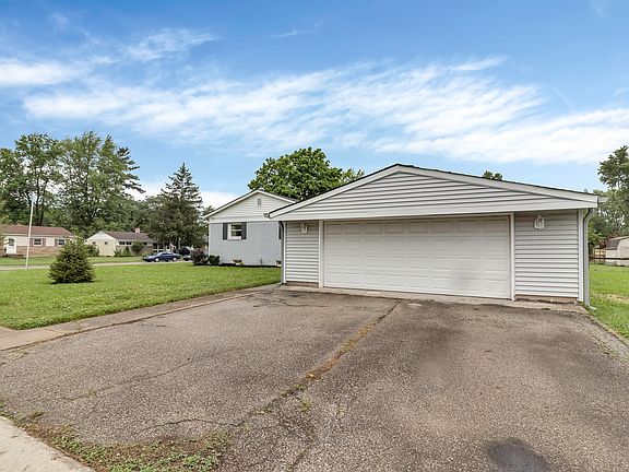 2nd image of 5201 N White Ln