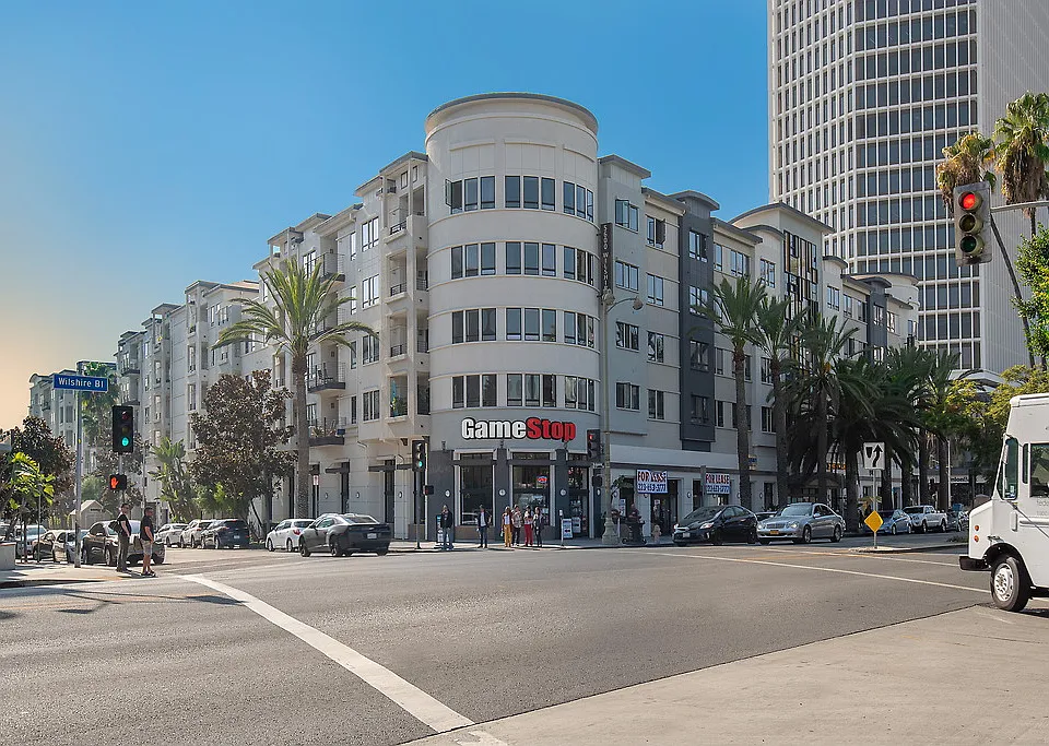 5600 Wilshire