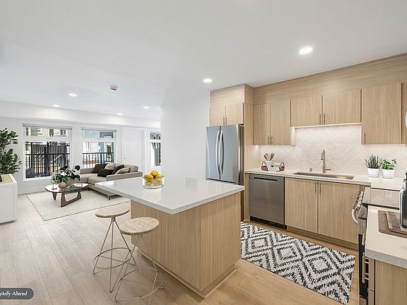 5th image of 280 E Del Mar Blvd APT 325