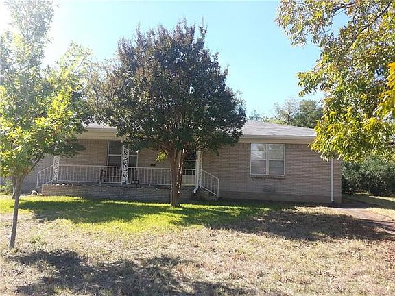 3rd image of 101 & 103 La Vista Dr