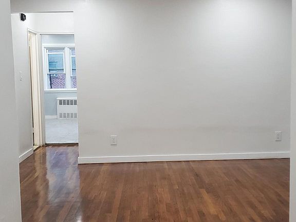 5th image of 741 E 81st St #1A