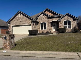 16 Justice Ln, Little Rock, AR 72210
