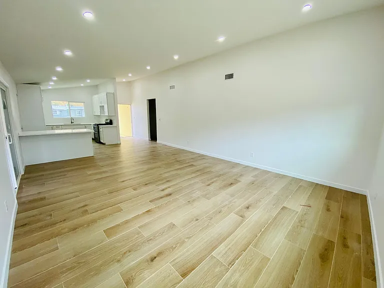 1464 Shipley Ct — Photo 7