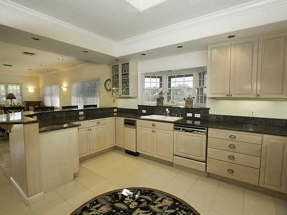 4th image of 4317 El Mar Drive #12