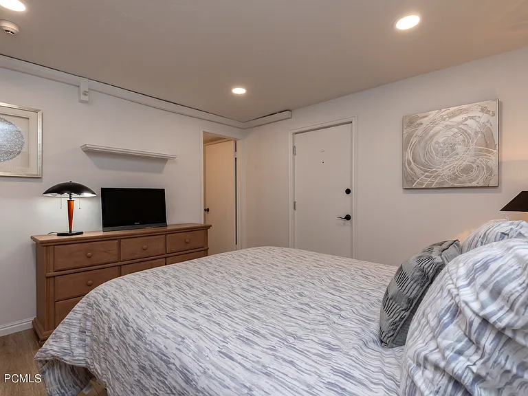1482 Empire Ave #M3 — Photo 14