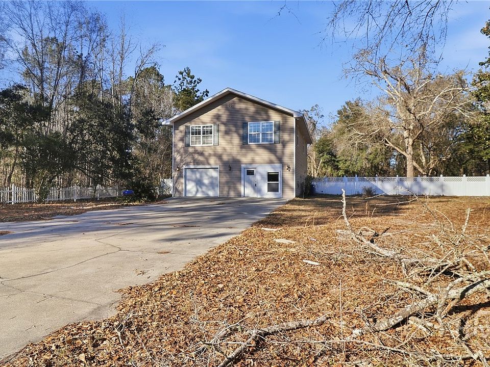 1st image of 375 Pine Needle Drive