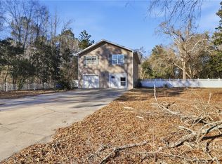 375 Pine Needle Drive, Ellabell, GA 31308