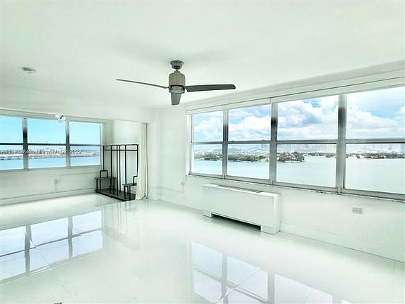 4th image of 1250 West Ave APT 15W