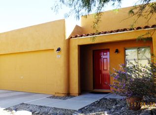 6825 S Avenida Del Abrazo, Tucson, AZ 85756