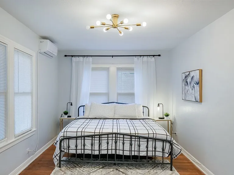 422 Pershing Ave #A — Photo 11