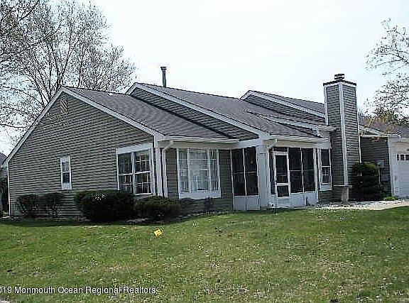 2nd image of 1180A Thornbury Ln
