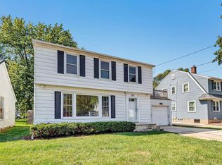 336 Oak Grove Ave, Green Bay, WI 54302