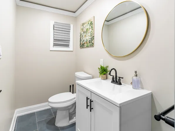 258 Clerk Street image 16 of 34