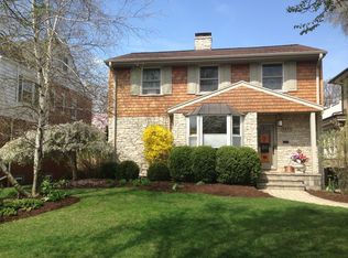 1015 N East Ave, Oak Park, IL 60302