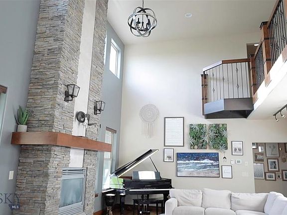 2nd image of 200 Forest Creek Dr