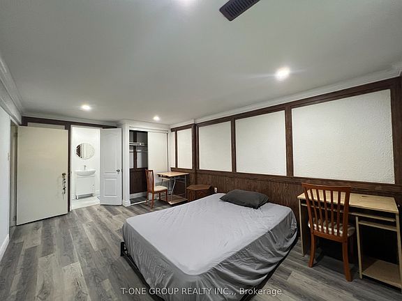 2nd image of 46 Knockbolt Cres