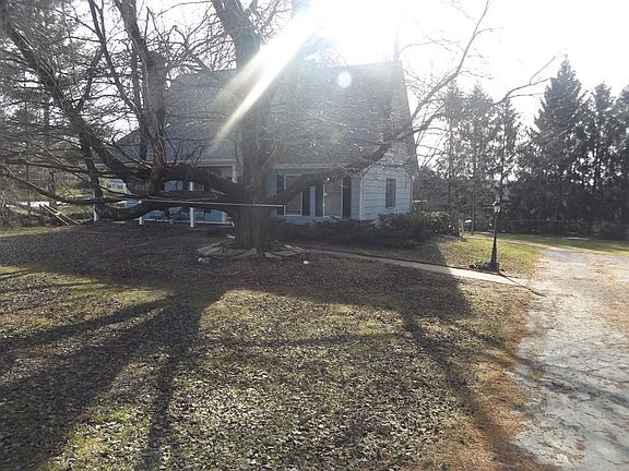 2nd image of 49 Gardner Dr