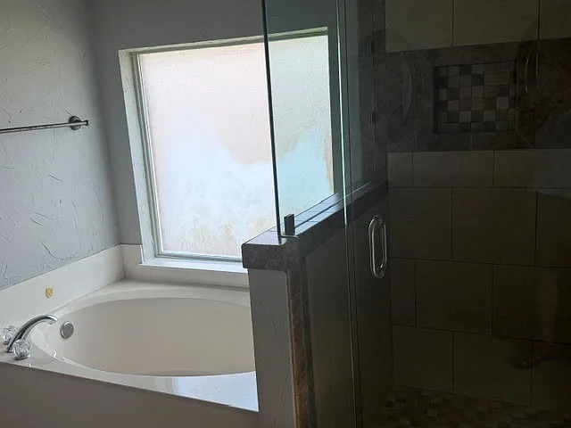 1109 Providence Dr — Photo 15