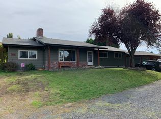 321 Modrow Rd, Kalama, WA 98625