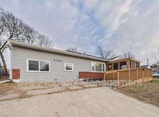 5725 Blue Ridge Blvd, Raytown, MO 64133