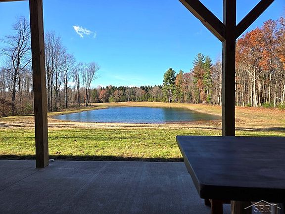 3rd image of 12465 Fergus Rd