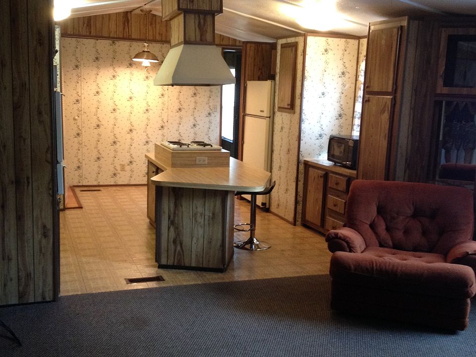 2nd image of 2021 Brasher Rd