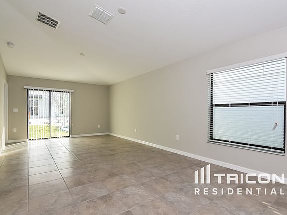 3rd image of 10003 Rosemary Leaf Ln