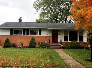 6866 Lantern Ln, Parma Heights, OH 44130