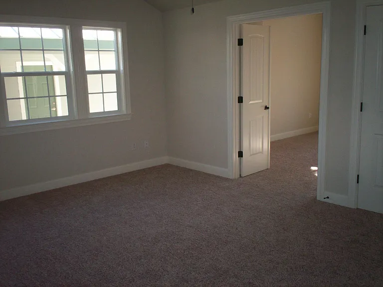 Living Room to 2nd Bedroom/Study