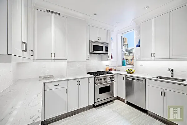 Sold by Halstead Real Estate | media 10