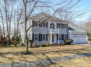 15 Pheasant Hollow Rd, Natick, MA 01760