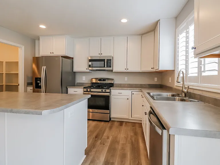 3023 S Willow Creek Dr — Photo 7