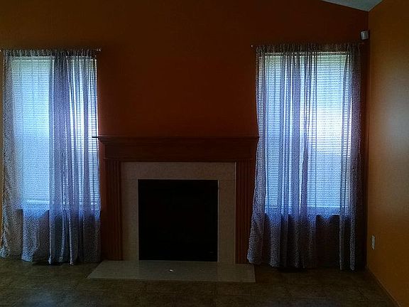 5th image of 251 Eastern Ave