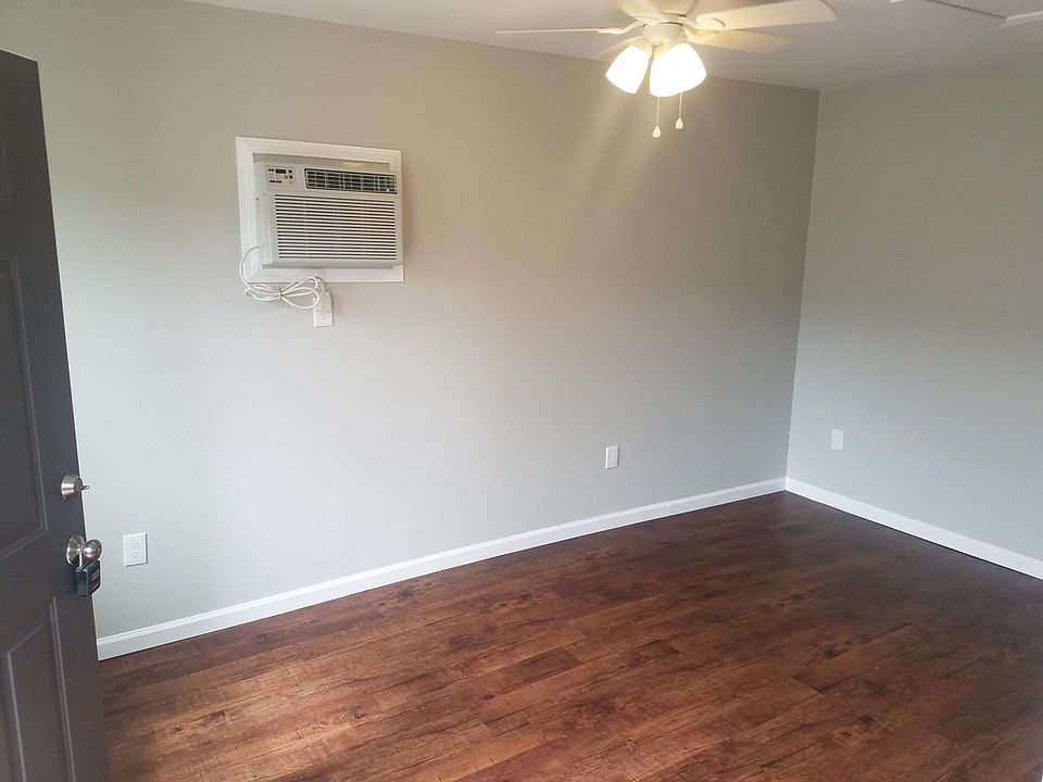 Brand New Air Conditioner and Heater