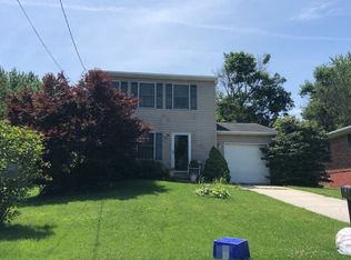 6209 Locust St, Harrisburg, PA 17112